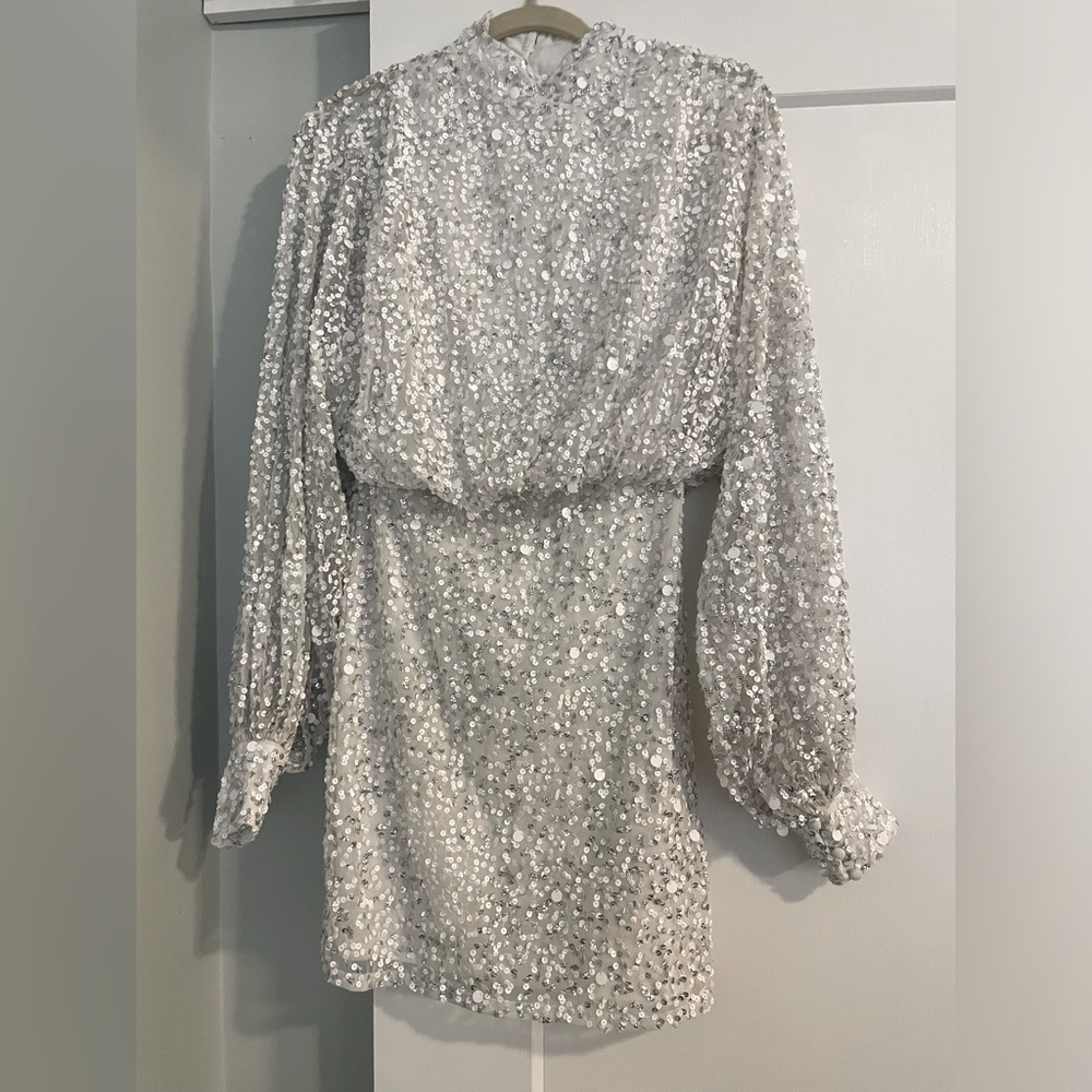Women’s Size 0 Nasty Gal sequin balloon sleeve dress